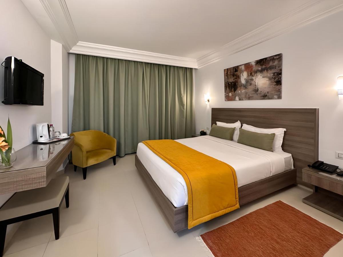 Hotel El Oumara Tunis Zewnętrze zdjęcie