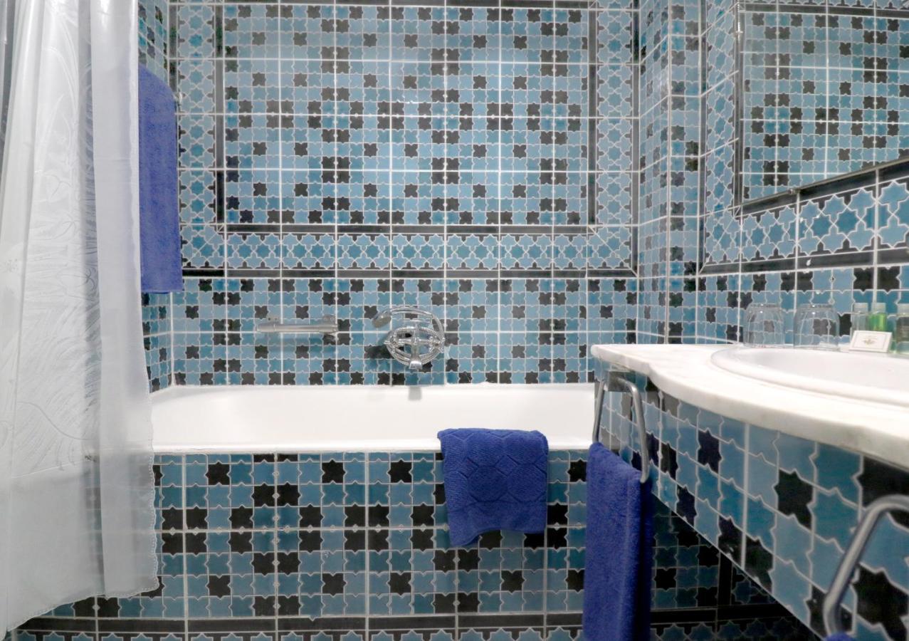 Hotel El Oumara Tunis Zewnętrze zdjęcie