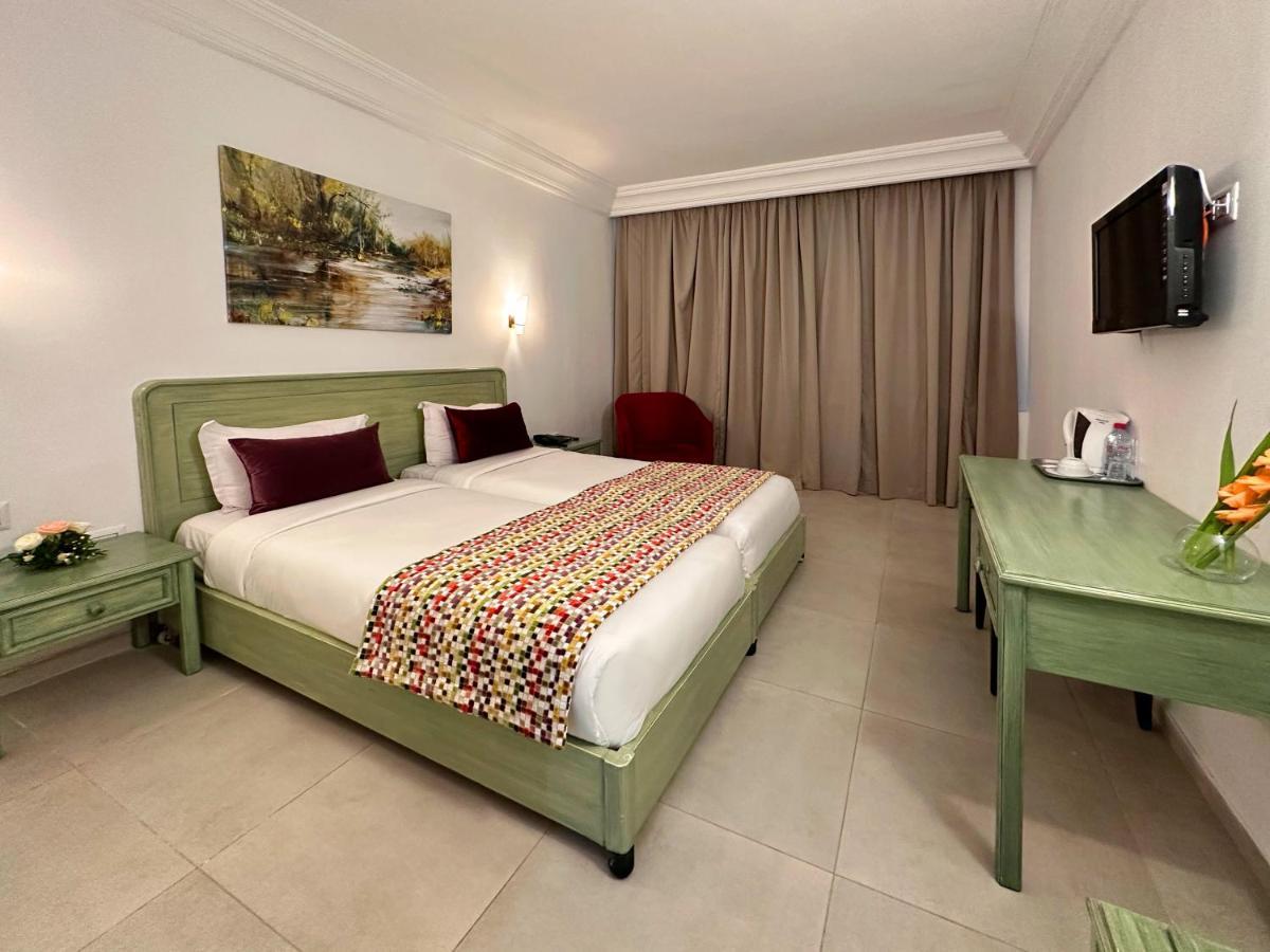 Hotel El Oumara Tunis Zewnętrze zdjęcie
